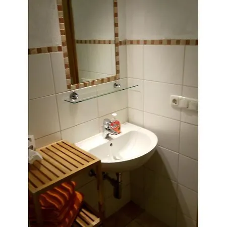 Snug Apaartment In * اوبرامرغو