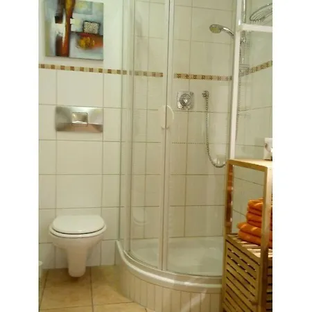 Snug Apaartment In شقة اوبرامرغو